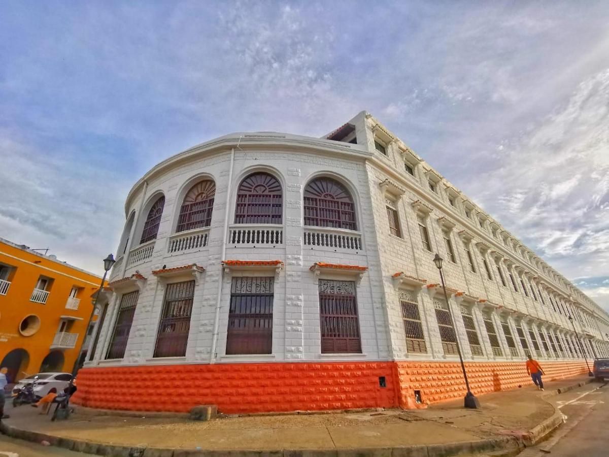 Ana Ciudad Amurallada Cartagena