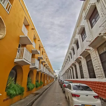 Ana Ciudad Amurallada Apartment