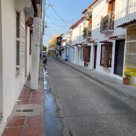 Ana Ciudad Amurallada *