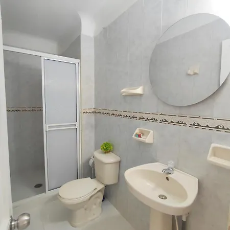 Ana Ciudad Amurallada Apartment *